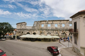 Anni, Pula